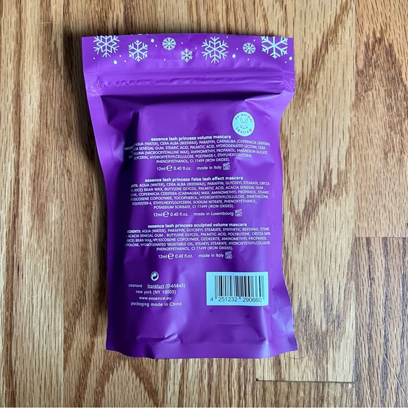 ❤️ NWT Lash Essence Princess Mascara - Picture 3 of 3